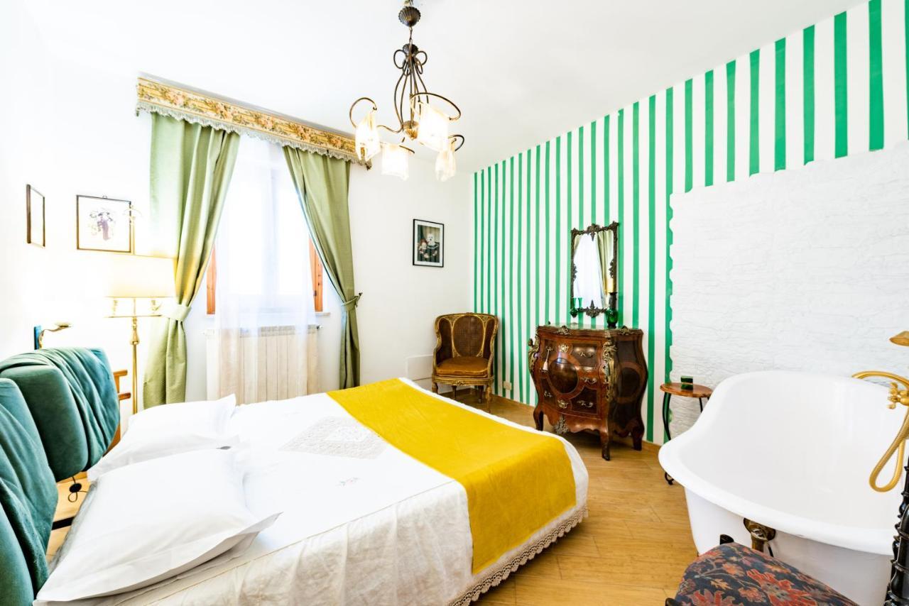 Extravacanza Safari Selva Di Fasano Eksteriør billede